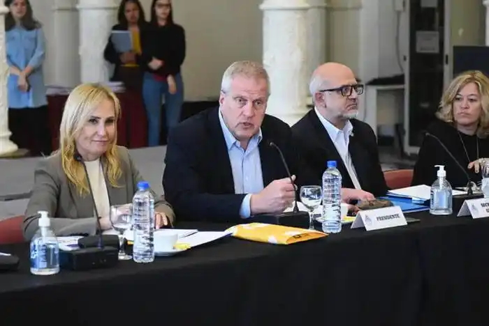 8 de cada 10 buscan el primer título secundario del hogar