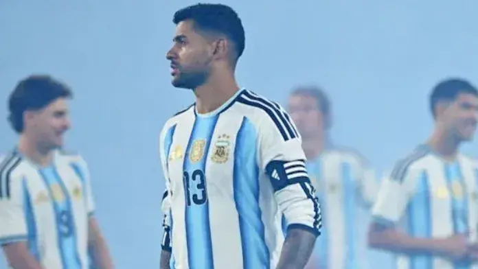 Cuti Romero estrenó la capitanía d ela Selección Argentina y marcó un gol. Foto:Reuters.