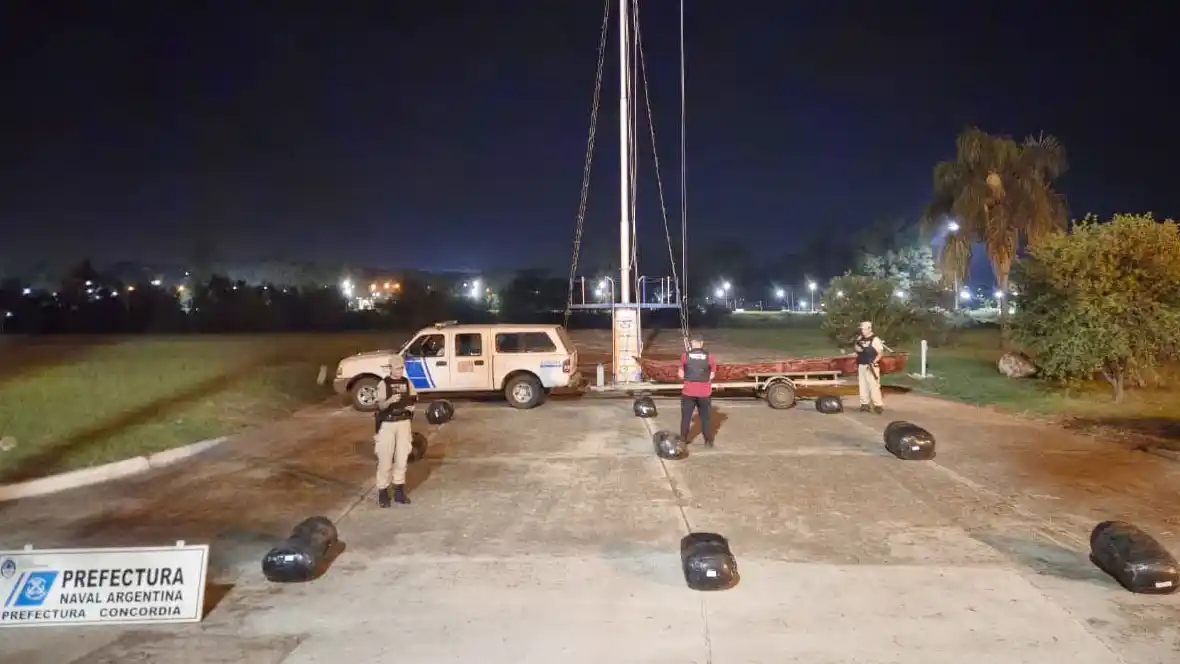 Prefectura incautó mercadería ilegal valuada en más de $26 millones en la costa del río Uruguay