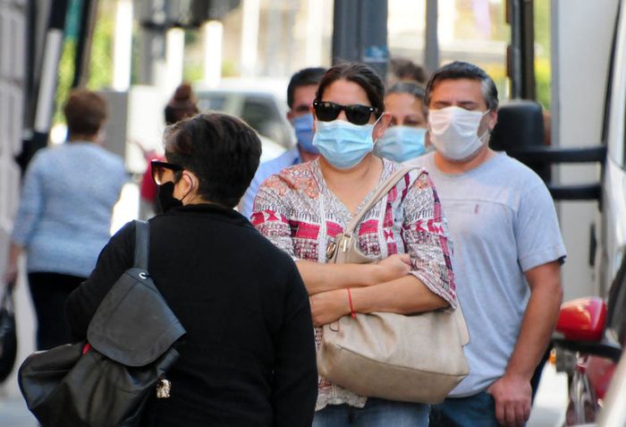 A dos años y medio del inicio del ASPO, dejó de ser obligatorio el uso de barbijo