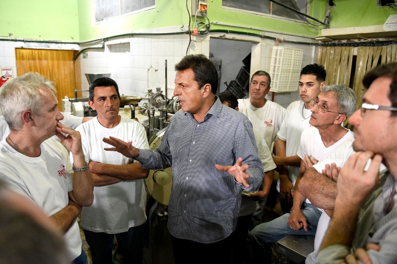 Massa en Morón: "El Presidente está haciendo anuncios virtuales"