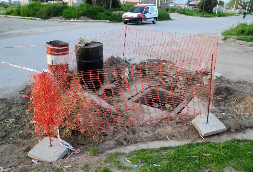 El Municipio señalizó un pozo peligroso en La Movediza tras la denuncia de vecinos