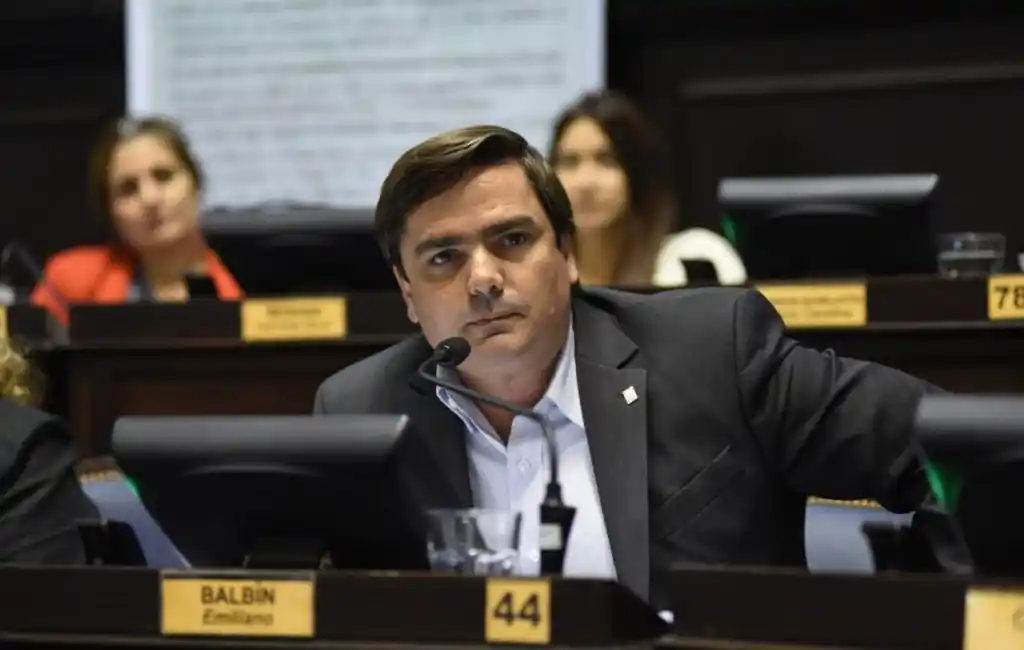 “El objetivo es lograr que el estado sea más eficiente”