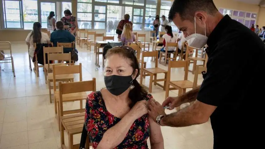 “La vacunación prioriza a los más vulnerables y a lugares con mayor incidencia de covid-19”
