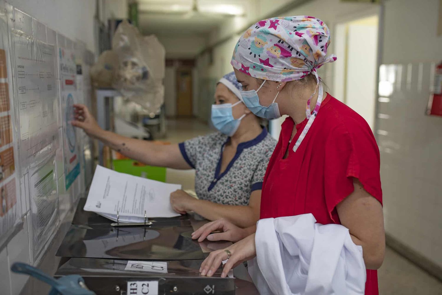Vuelve a ser obligatorio el uso del barbijo en instituciones de salud