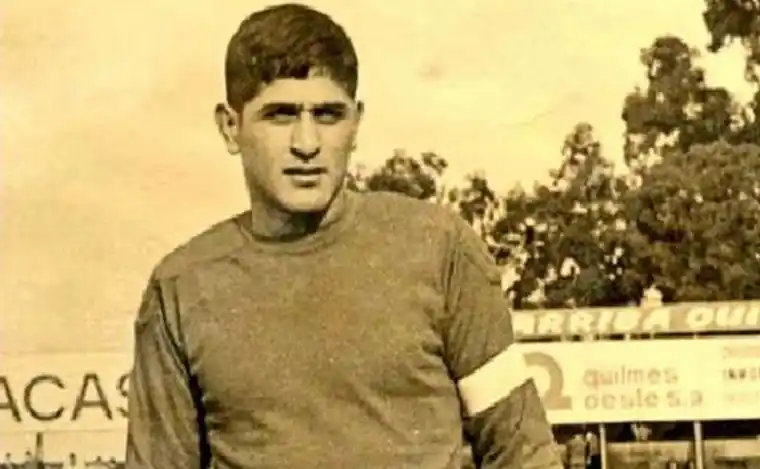 Fillol en sus primeros años como arquero de Primera.