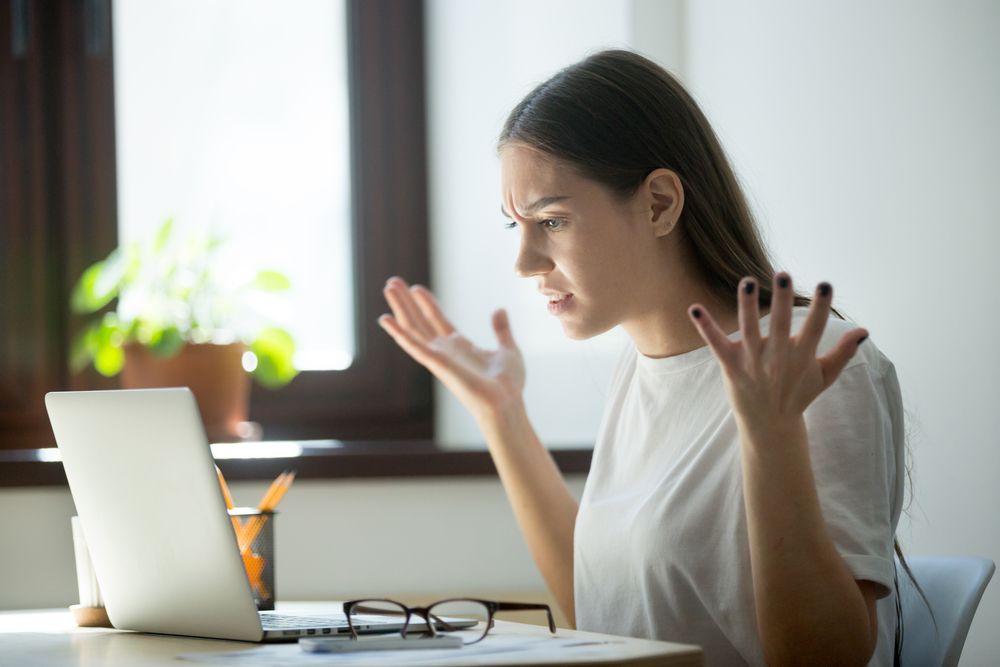 Dar de baja servicios ahora será más fácil: Obligan a empresas a tener un botón específico en sus webs