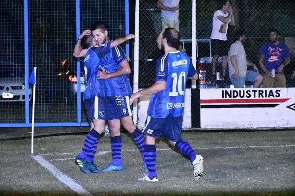 Deportivo goleó a Juventud de Feliciano y se metió en cuartos de la Copa Entre Ríos