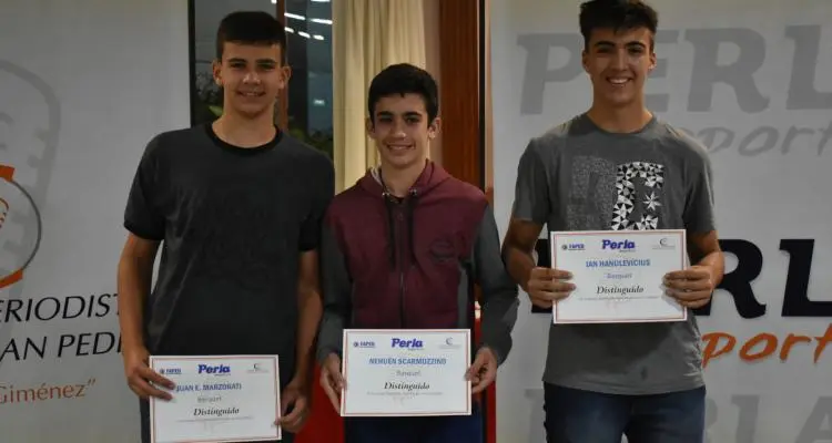 El Círculo de Periodistas Deportivos distinguió a los ternados a la Perla Deportiva