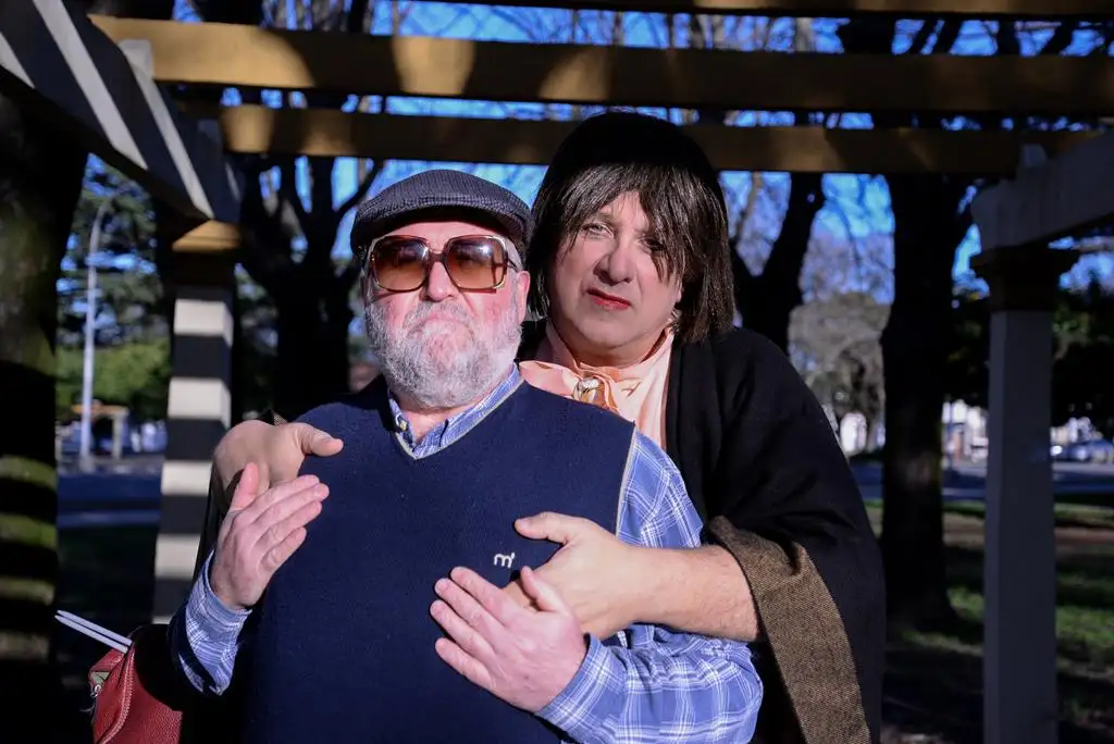Estrenan la comedia “Norma y Teté…  Que casi no cuenta el cuento” 