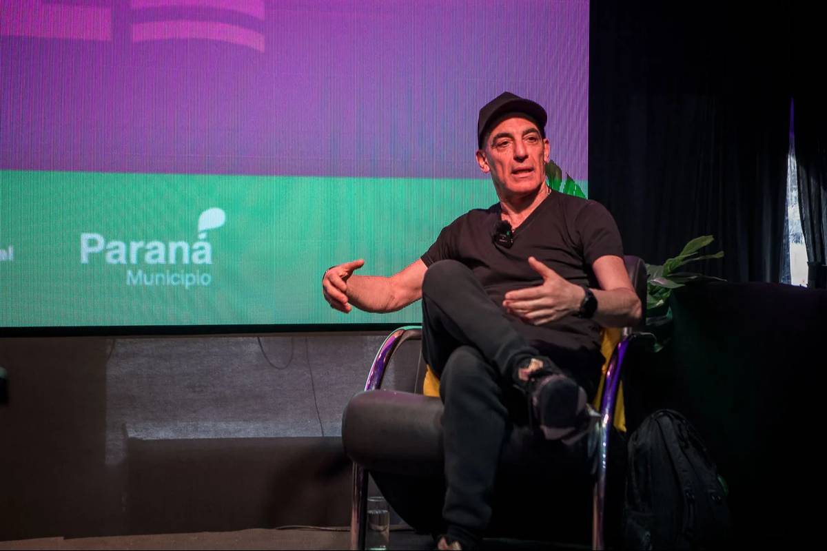 Mauricio Dayub cautivó a Paraná en una jornada clave de Paraná Lee