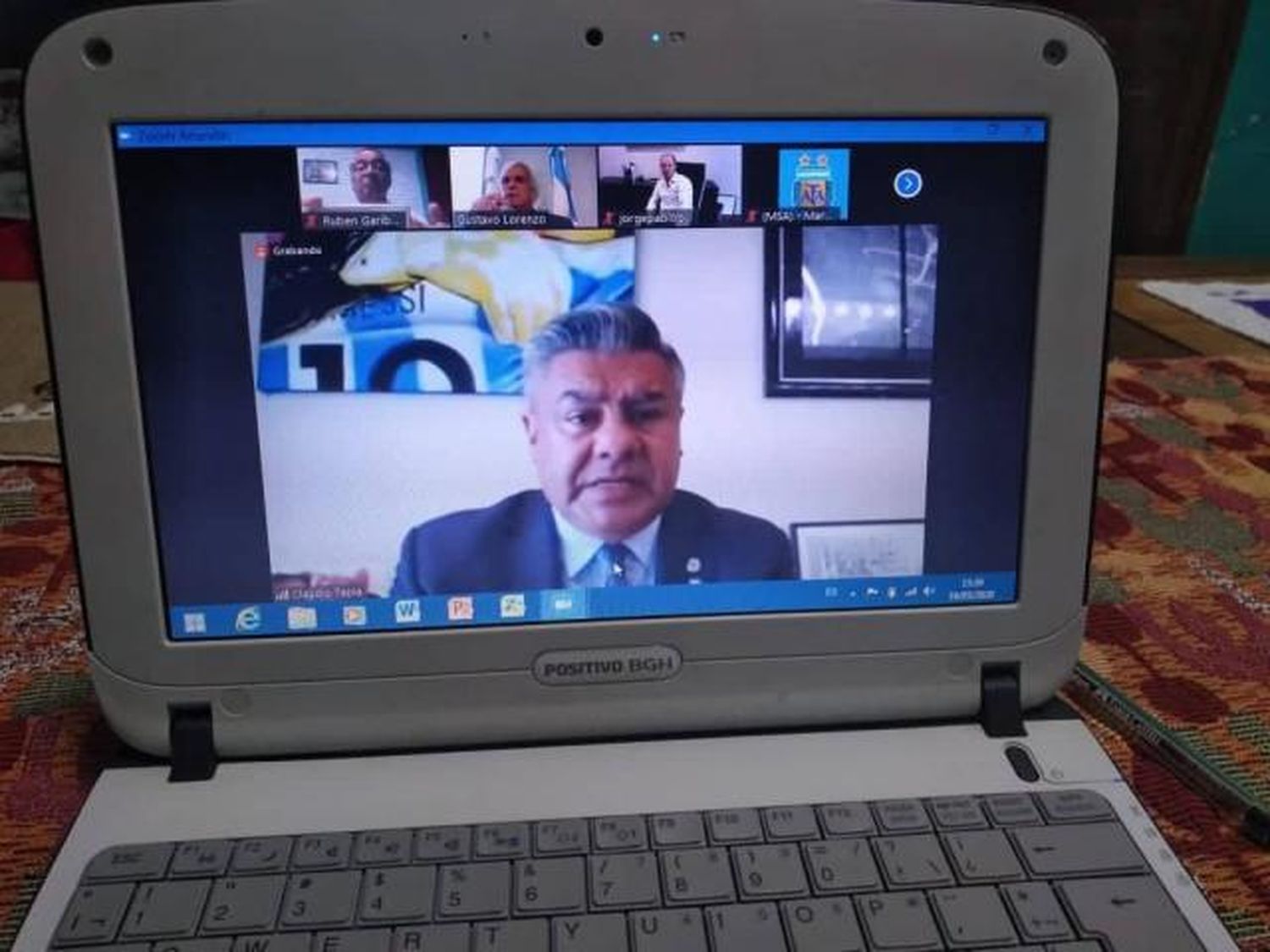 Cruce entre dirigentes luego de la reelección de Tapia
