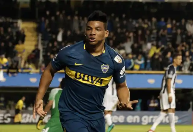 Fabra llegó a la Argentina y prefirió no hablar