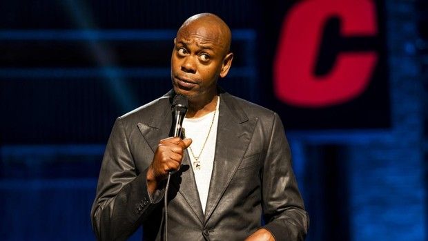 El comediante Dave Chappelle fue atacado en pleno escenario durante su show
