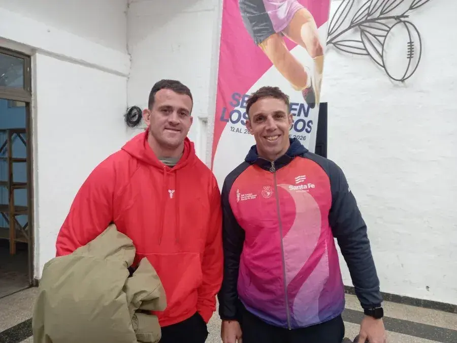 Los ex Pumas rosarino E.Bofelli y L.Senatore presentes en el Campus Deportivo de Rugby realizado en el CRAR. Foto: La Opinión