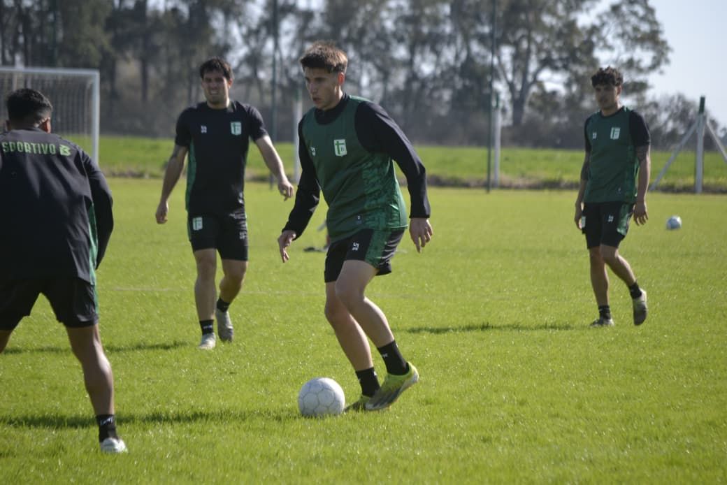 El DT modificará algunos nombres en el once inicial.
