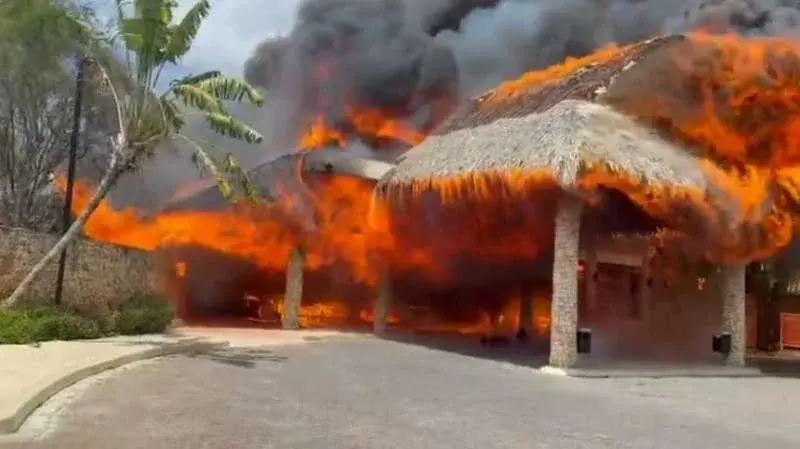 Un fuerte incendio afectó a un hotel de República Dominicana donde había argentinos