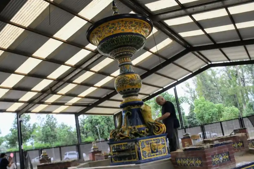 Avanza la restauración de la fuente de los Españoles en el rosedal