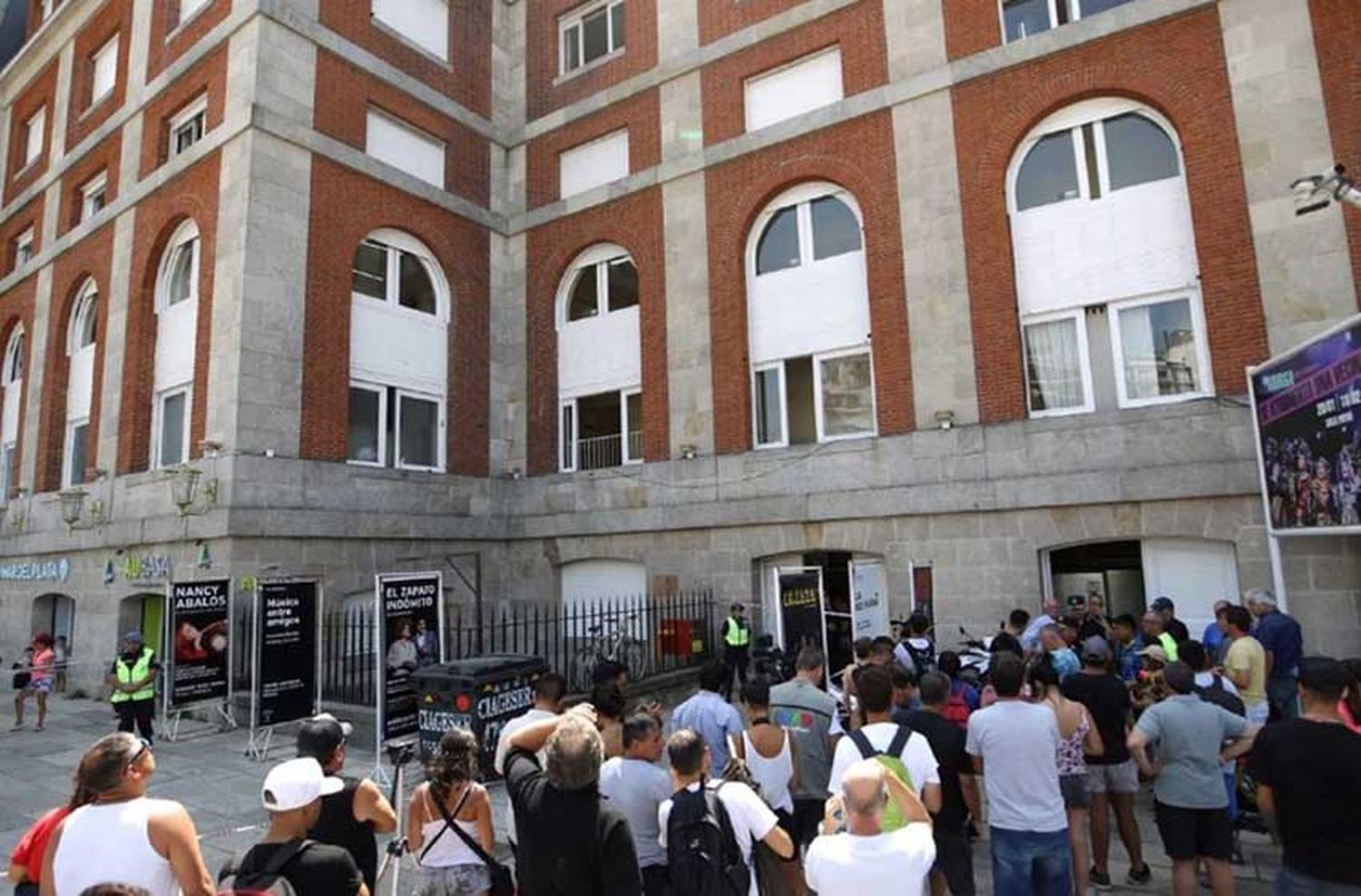 Conmoción en Mar del Plata por la muerte de un actor en plena temporada