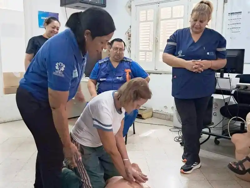 El SIPEC bindó capacitación en RCP básica