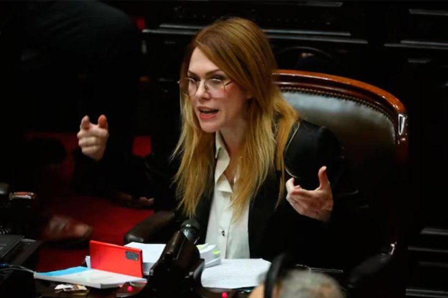 Lilia Lemoine amenazó a los diputados libertarios que rechacen el veto jubilatorio: "Serán unos traidores"