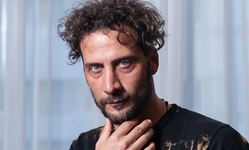 Luciano Cáceres protagonizará un encuentro con artistas en Pilar