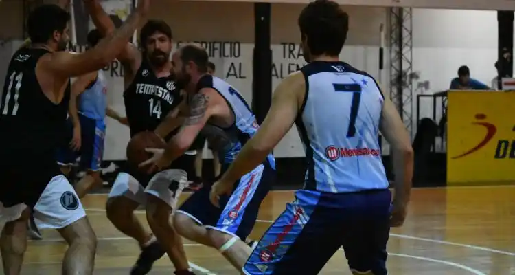 Náutico sacó adelante un partido complicado ante Tempestad
