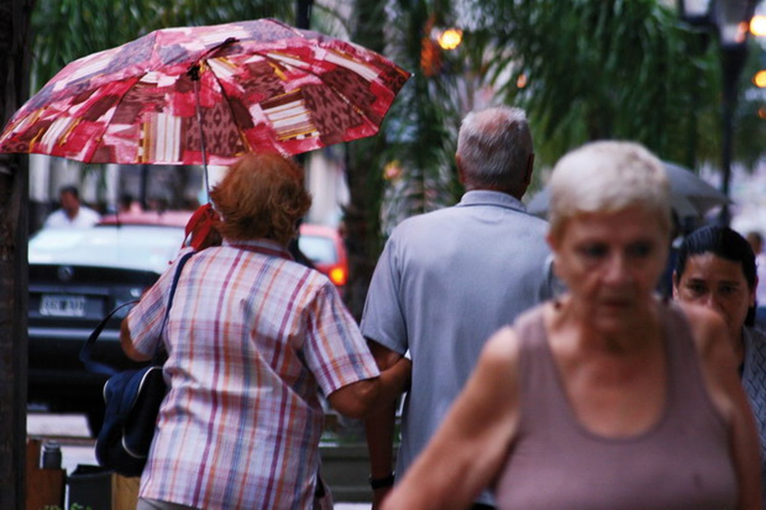 Anuncian que continuarán las lluvias y tormentas en la región