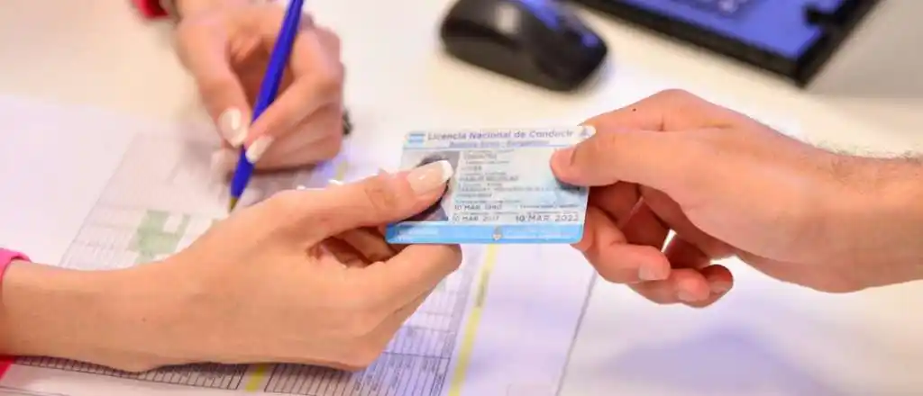 En enero se podrá circular con la licencia digital de la aplicación Mi Argentina