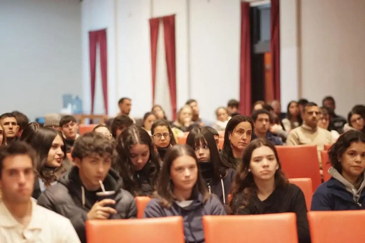 Salud mental: "La prevención real no se hace de manera aislada, sino construyendo redes donde los chicos pasan sus días"