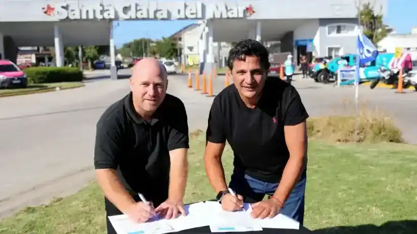 El boleto estudiantil gratuito vuelve a Mar Chiquita para viajar en la línea 221.