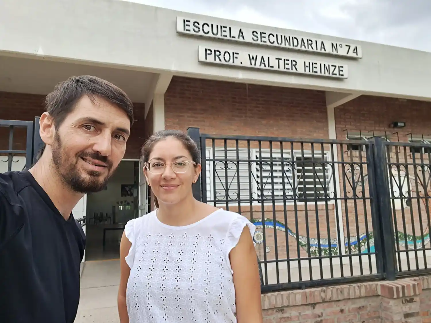 “La escuela somos todos los que la integramos junto a estudiantes y familias”