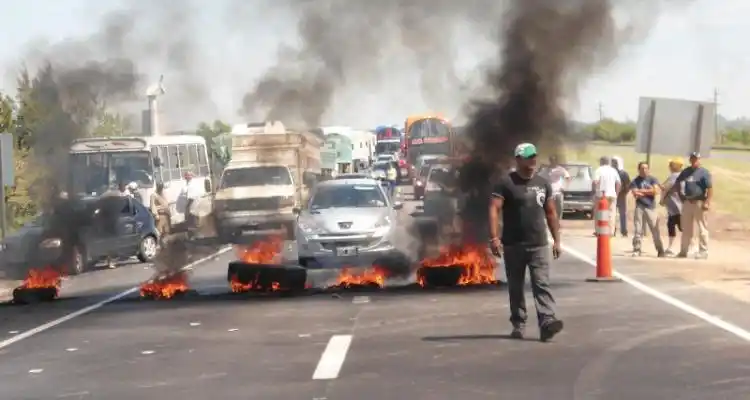 El paro nacional tuvo suerte dispar en la ciudad