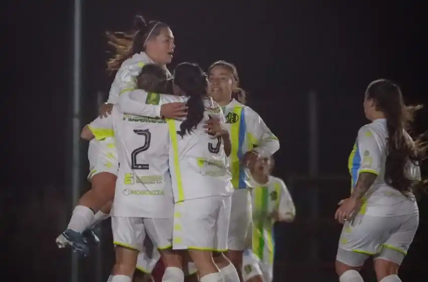 Fútbol femenino: Aldosivi defiende el primer puesto ante Sportivo Italiano