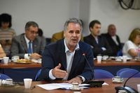 Fujimorazo digital: Milei pretende reemplazar al Congreso por un portal web