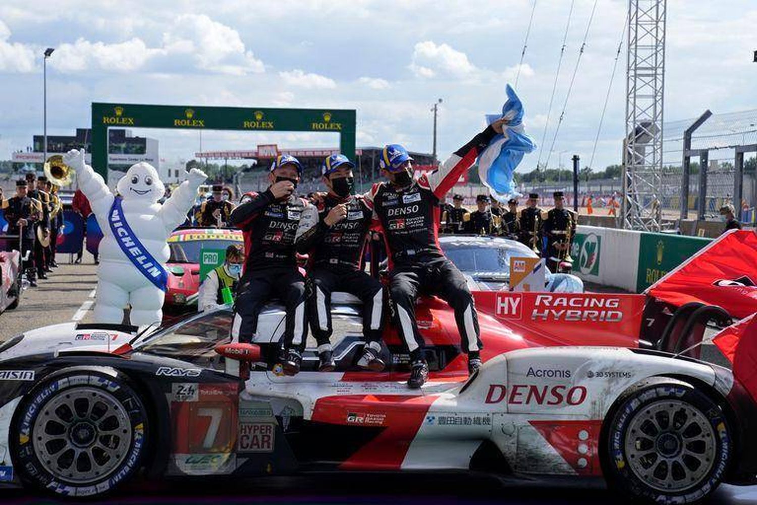 Pechito López ganó las 24 horas de Le Mans y es el tercer latinoamericano en lograrlo