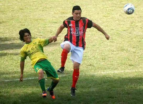 Chonquele marcó la diferencia y amargó a Unión del Suburbio