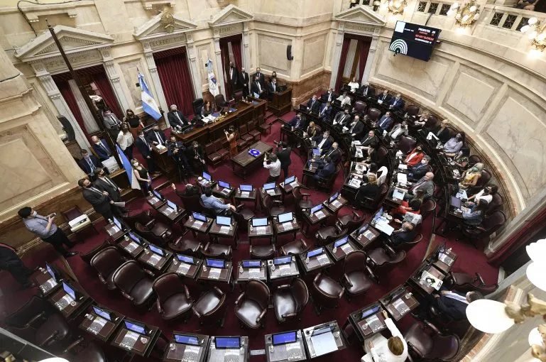 El acuerdo con el FMI obtuvo dictamen en el Senado y se debatiría el jueves