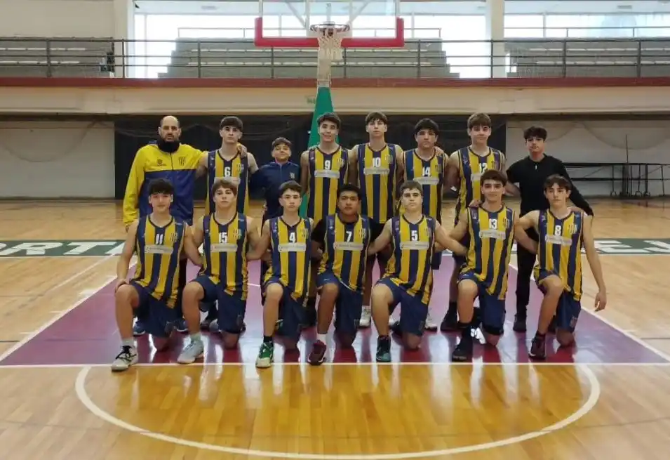 La Fiebre mantiene su invicto en el torneo.