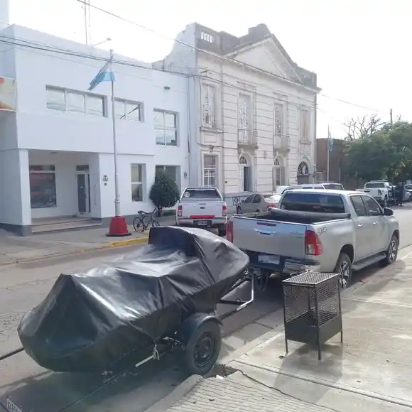 "Quedan pocas personas así": Apareció el dueño de la moto de agua perdida en la ruta en Pigüé