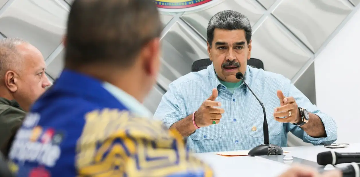 Maduro dijo que Milei sufría de "esquizofrenia sádica" y de "sociopatía", y que está "al frente de la internacional fascista que amenaza a Venezuela".
