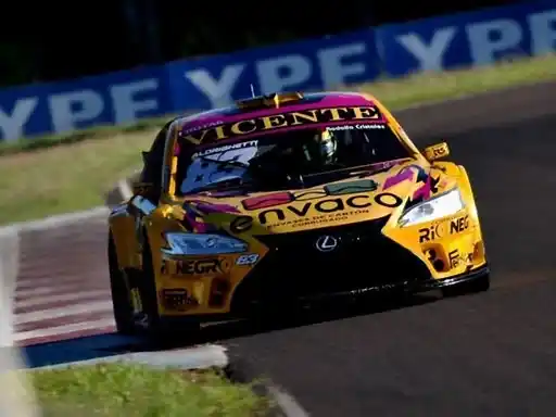 Aldrighetti ganó en  Concepción del Uruguay. Foto: Top Race