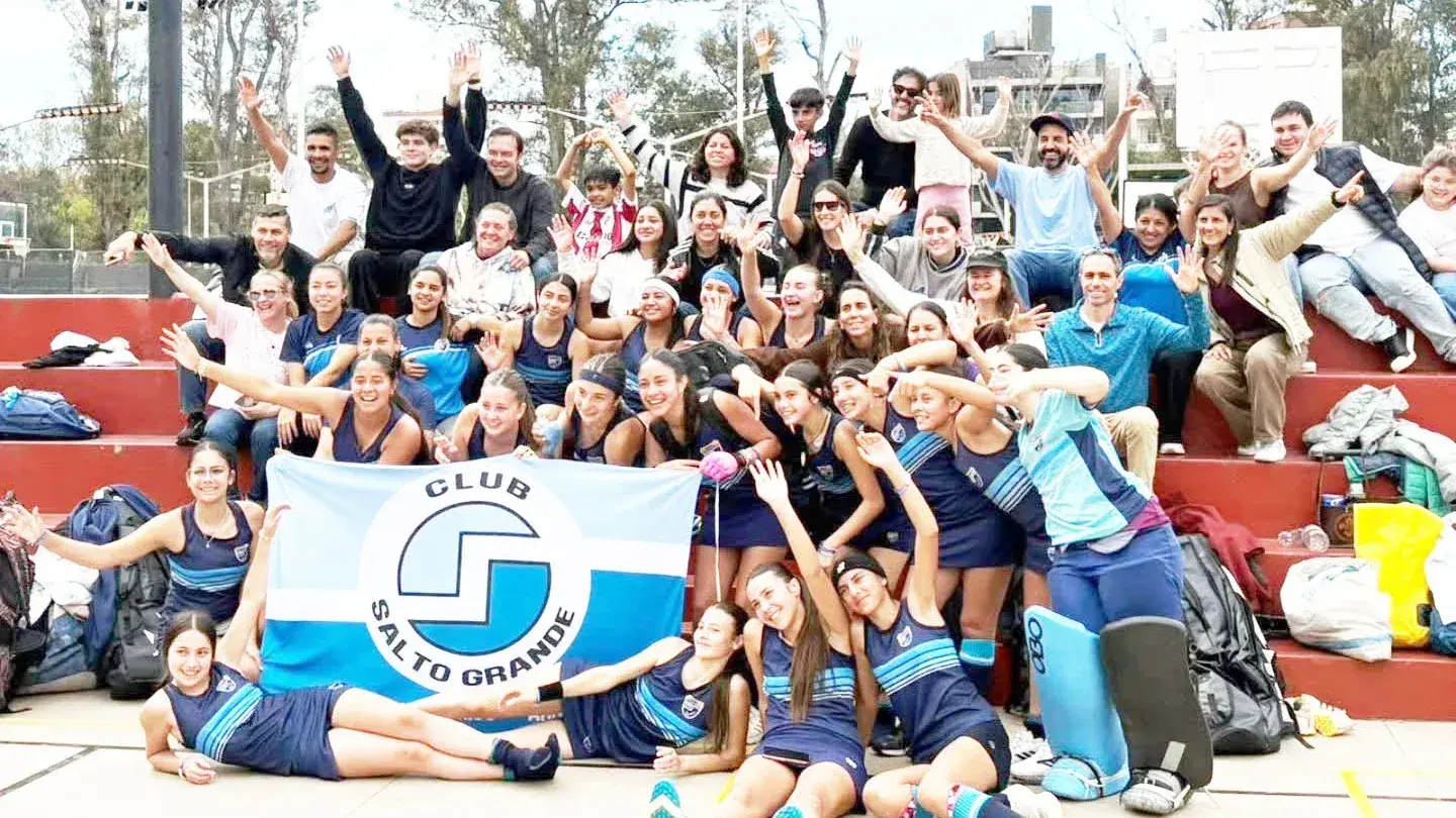 La Sub 16 de Hockey de Salto Grande en el Regional de Clubes