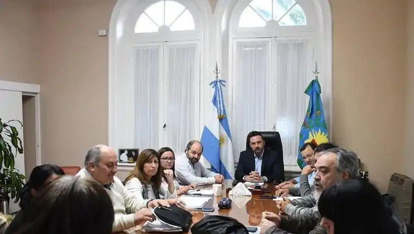 Chacabuco: Sin acuerdo paritario con gremios de trabajadores municipales