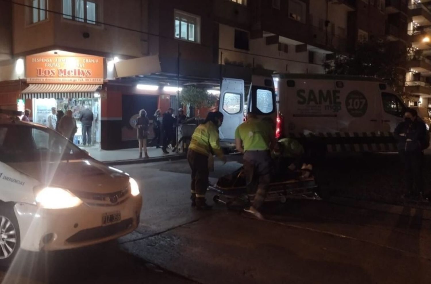 Una joven internada tras ser atropellada mientras cruzaba la calle