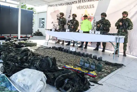 Combates con las disidencias de las FARC en Nariño dejan 9 abatidos