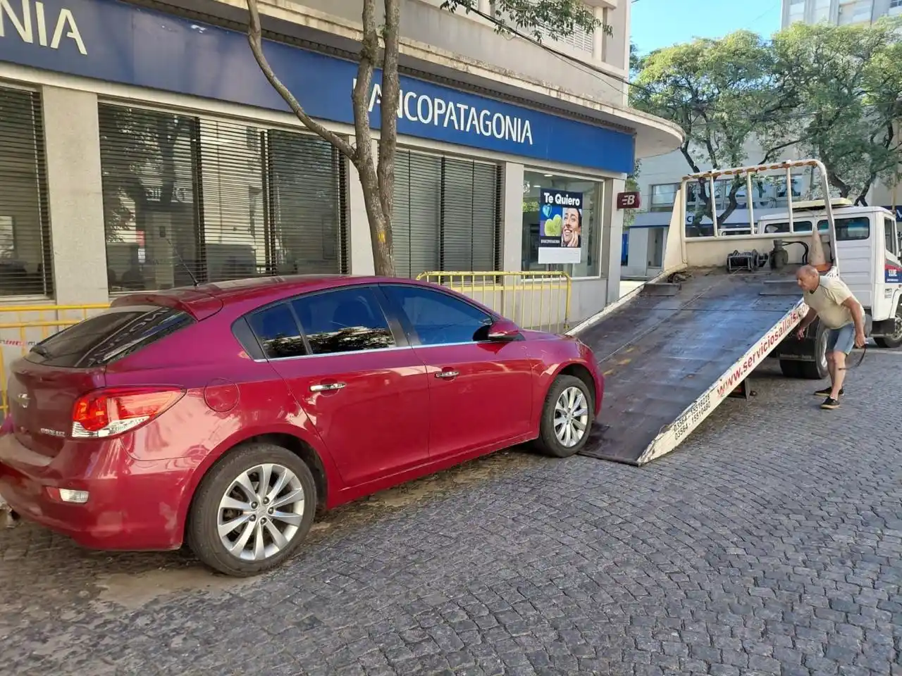 El vehículo quedó a disposición del Tribunal Administrativo de Faltas.