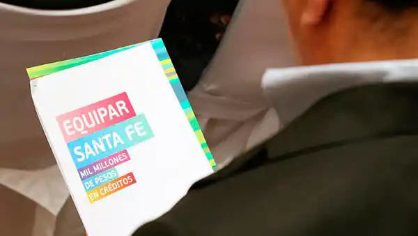 Presentan el programa Equipar Santa Fe en San Cristóbal y Recreo
