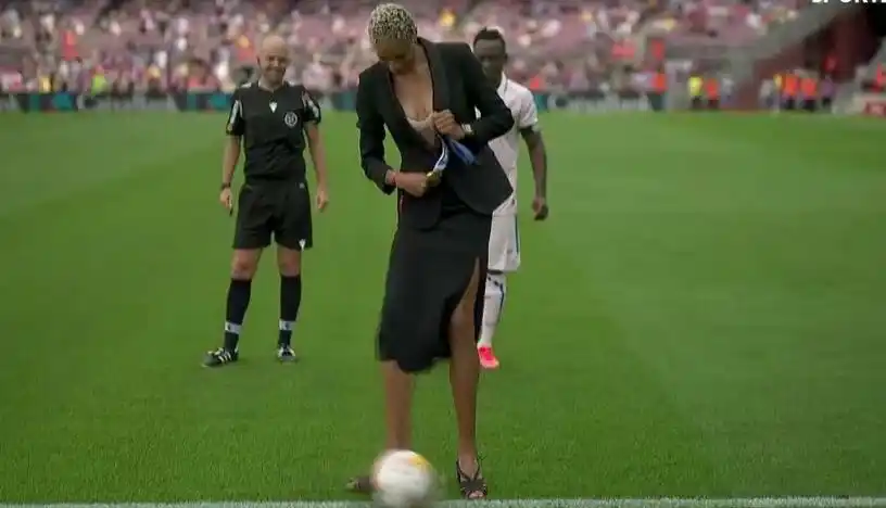 INVITADA ESPECIAL: Yulimar Rojas hace el saque inicial del partido Barcelona – Getafe