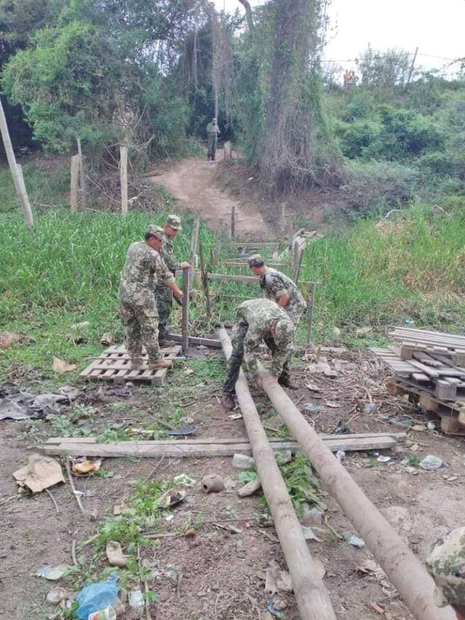 Ante el ingreso de contrabando desde Clorinda la Prefectura de Paraguay desarmó 13 puentes